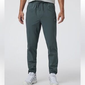 Vuori Men’s Train Tech Pant